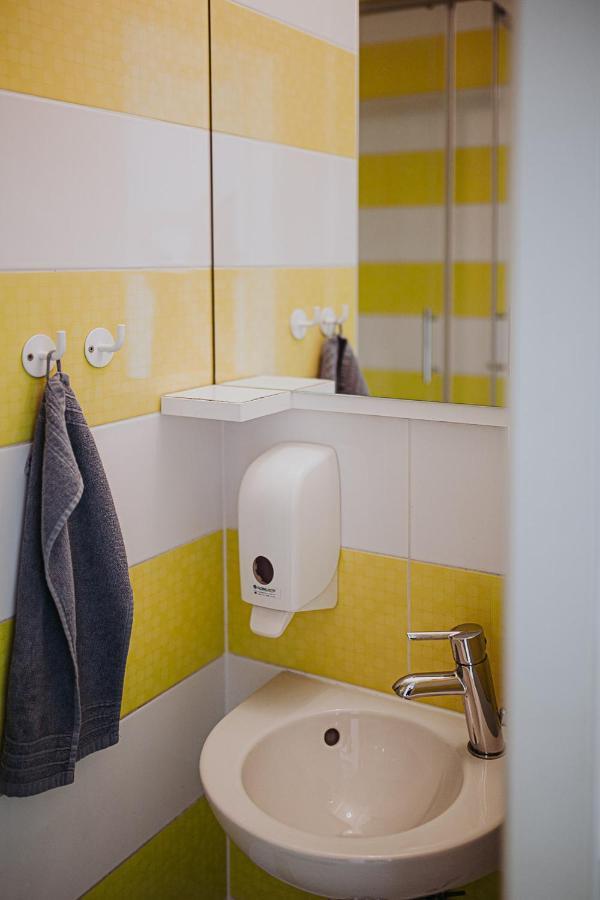 Private Rooms At Hostel63 زغرب المظهر الخارجي الصورة
