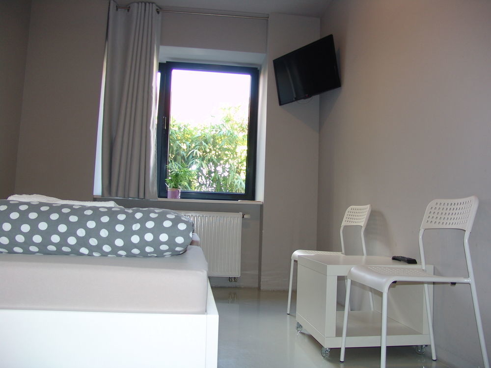 Private Rooms At Hostel63 زغرب المظهر الخارجي الصورة