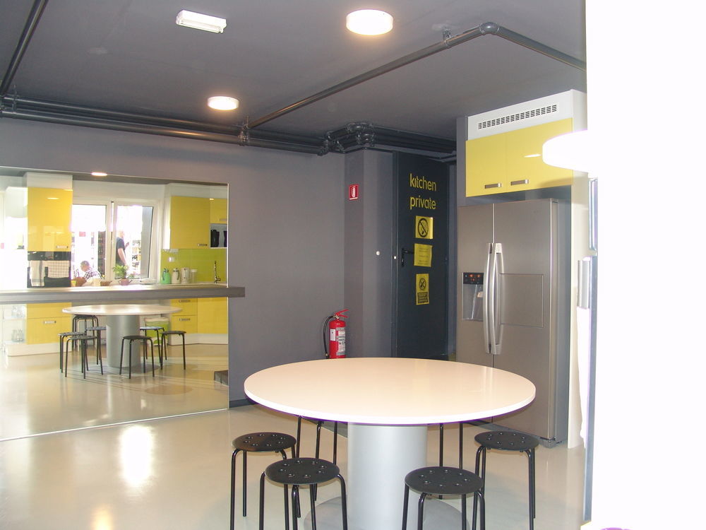 Private Rooms At Hostel63 زغرب المظهر الخارجي الصورة